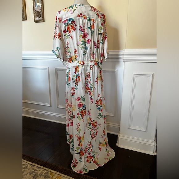 White, Multi Color Floral Long Cardigan Duster with elastic waistband. - Picture 12 of 15